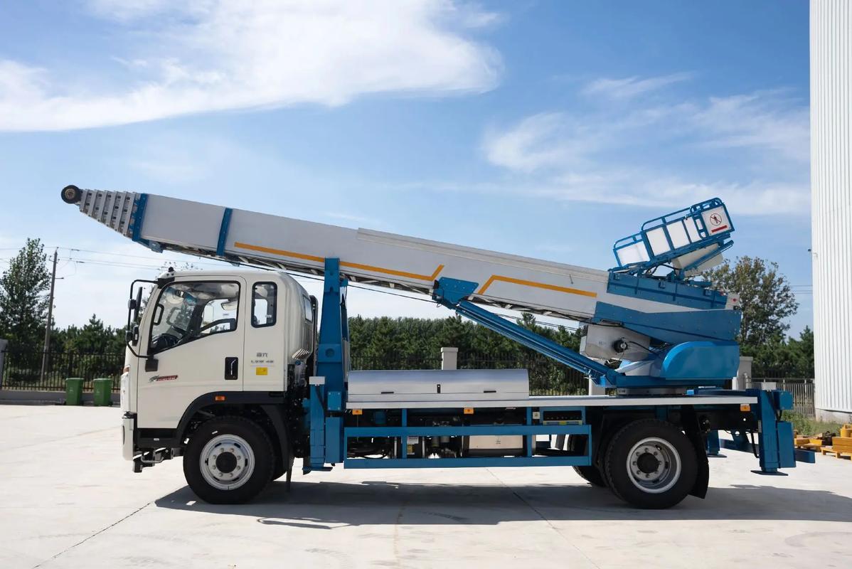 丹棱云梯上料车租赁费用